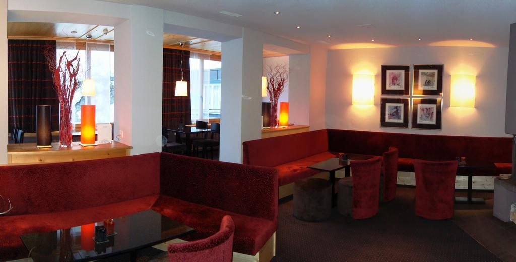 Hotel The Excelsior Ostfluegel à Arosa Extérieur photo