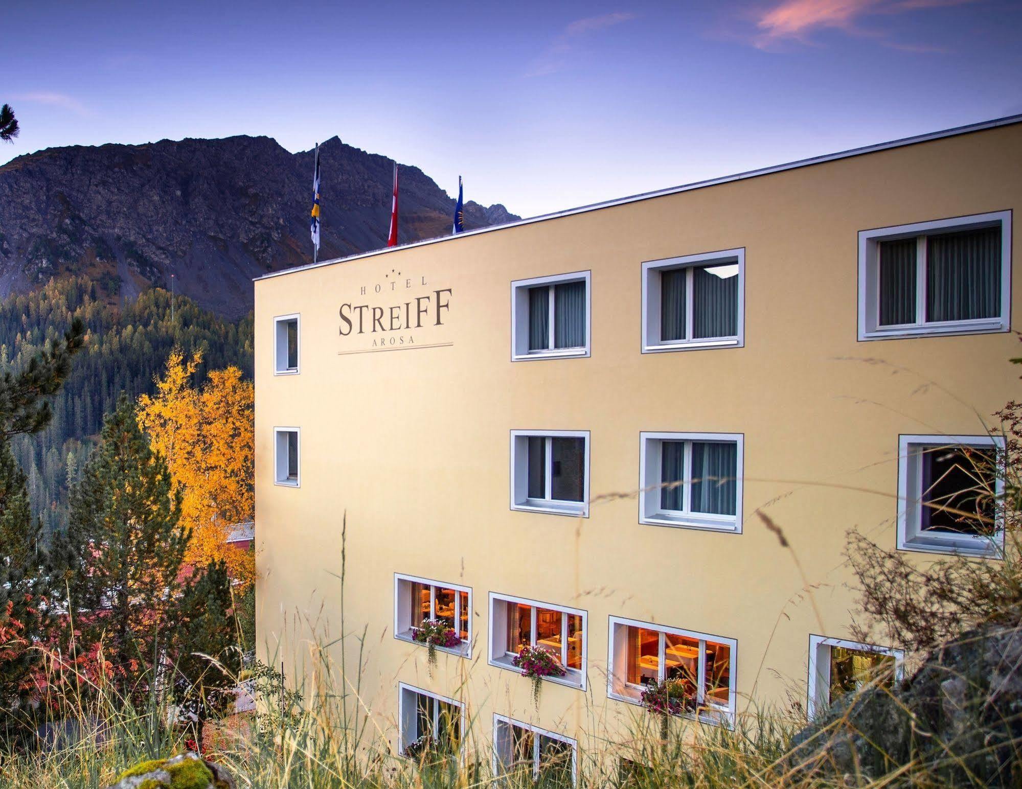 Hotel The Excelsior Ostfluegel à Arosa Extérieur photo