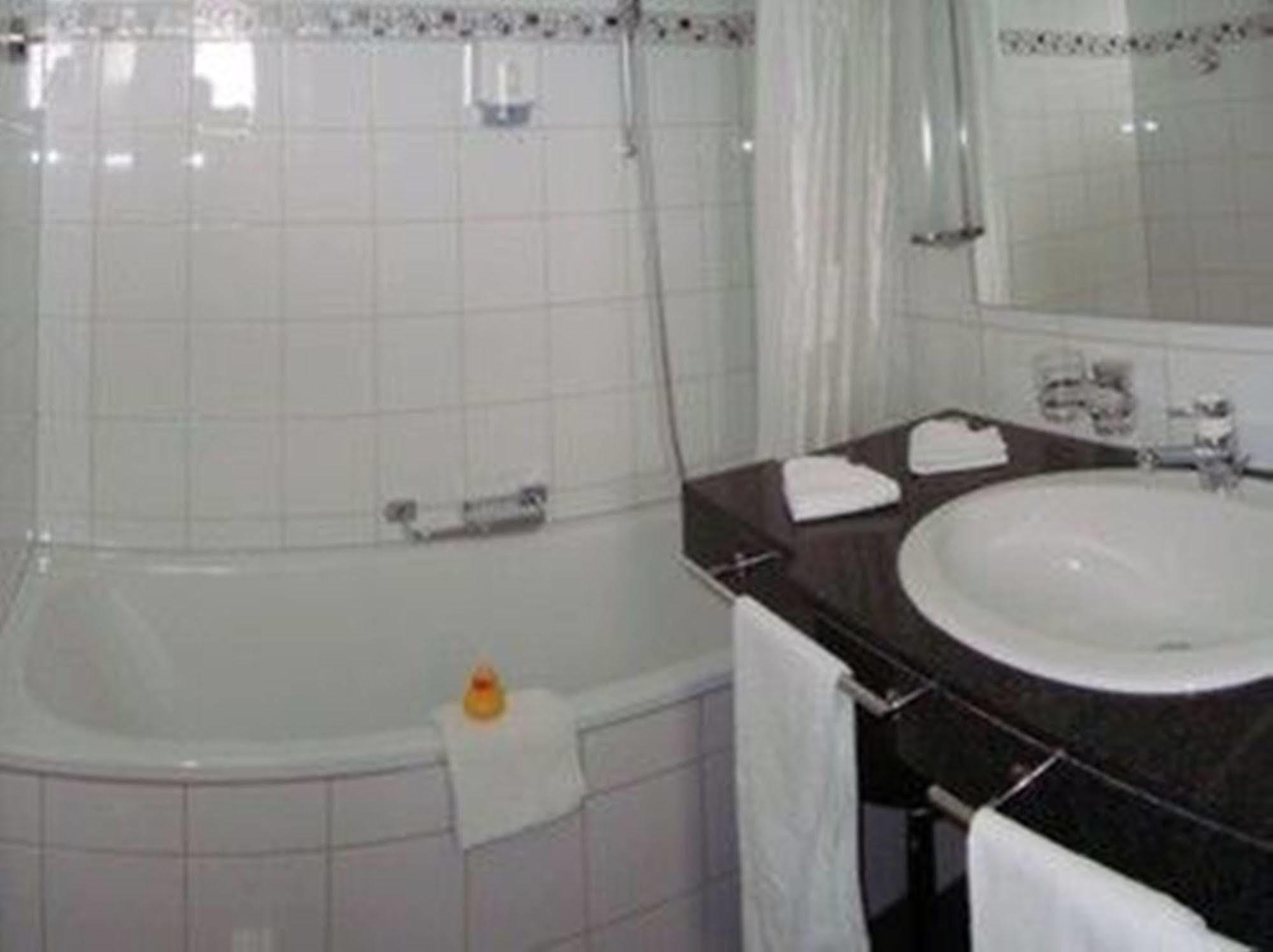 Hotel The Excelsior Ostfluegel à Arosa Extérieur photo