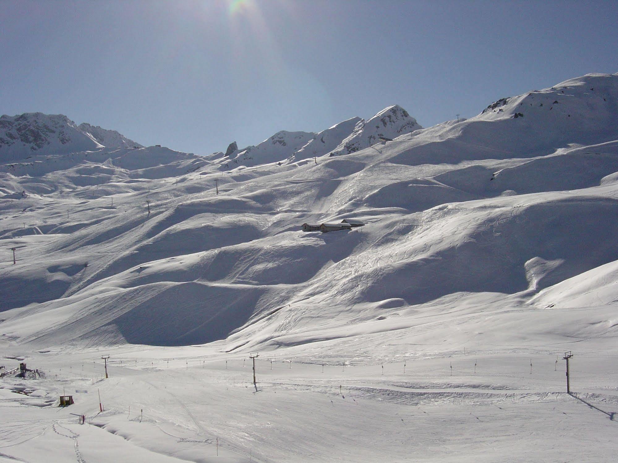 Hotel The Excelsior Ostfluegel à Arosa Extérieur photo